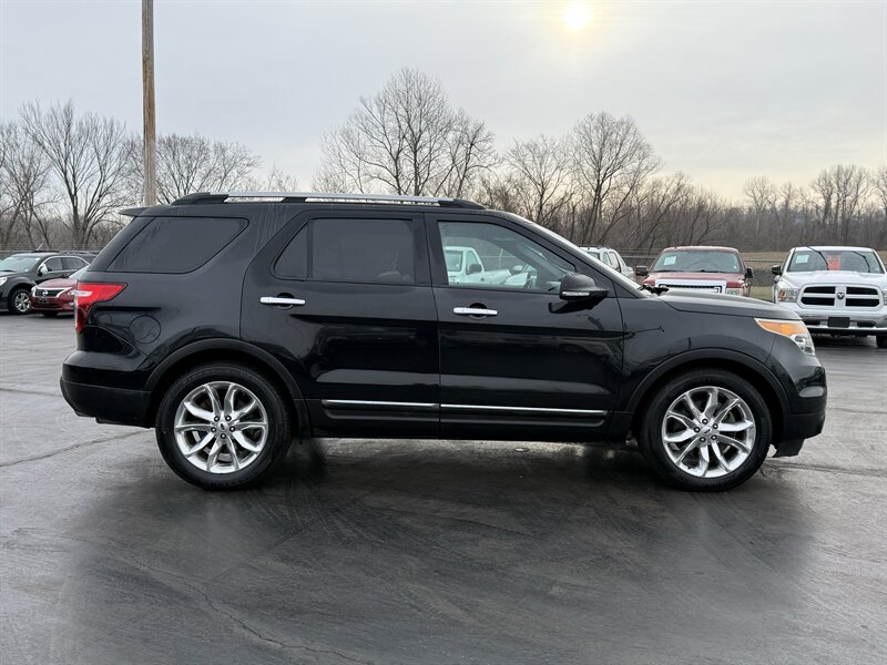 2014 Ford Explorer XLT - Photo 5 - Cahokia, IL 62206