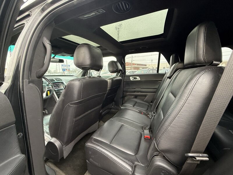 2014 Ford Explorer XLT - Photo 10 - Cahokia, IL 62206