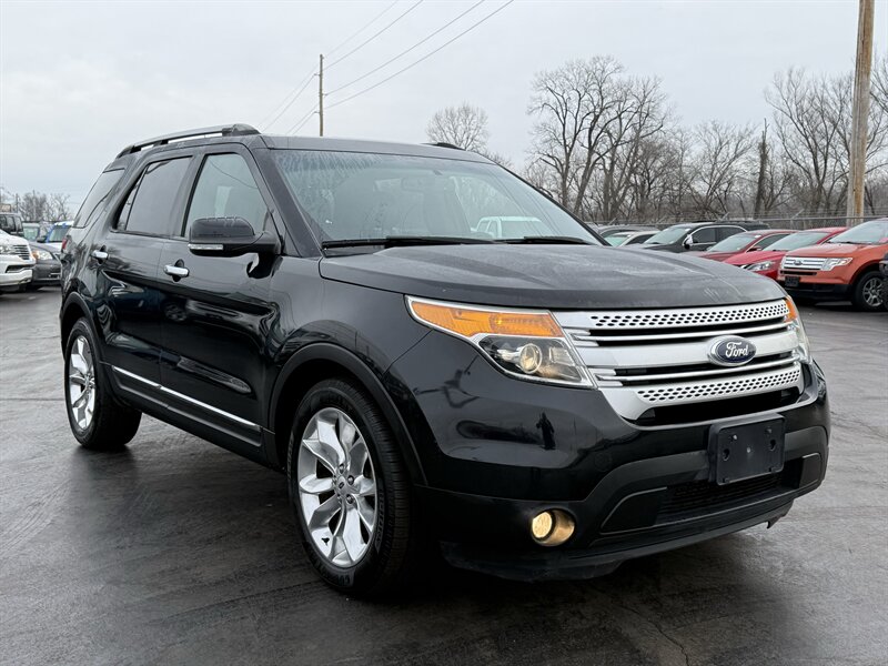 2014 Ford Explorer XLT - Photo 3 - Cahokia, IL 62206
