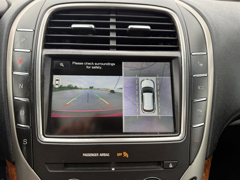 2016 Lincoln MKX Reserve - Photo 15 - Cahokia, IL 62206