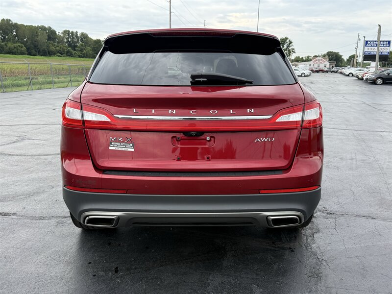 2016 Lincoln MKX Reserve - Photo 6 - Cahokia, IL 62206