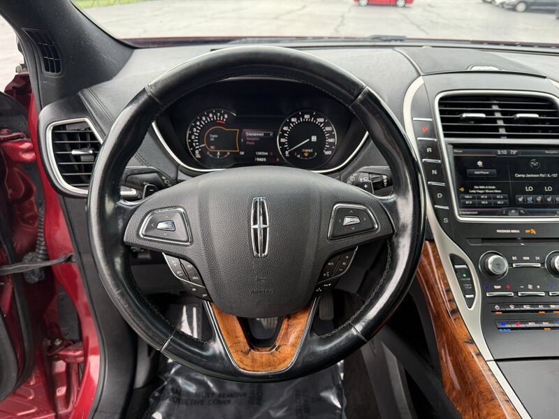 2016 Lincoln MKX Reserve - Photo 13 - Cahokia, IL 62206