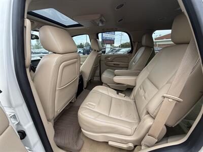2013 Cadillac Escalade Luxury   - Photo 11 - Cahokia, IL 62206
