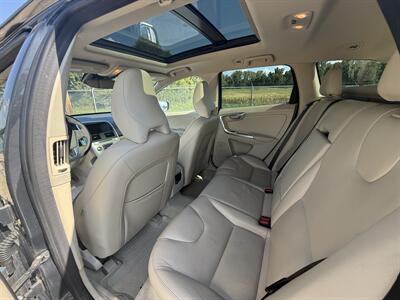 2015 Volvo XC60 T6 - Photo 9 - Cahokia, IL 62206