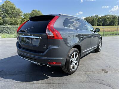 2015 Volvo XC60 T6 - Photo 6 - Cahokia, IL 62206