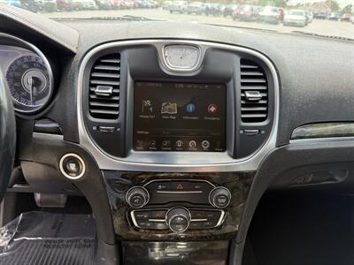 2016 Chrysler 300C   - Photo 14 - Cahokia, IL 62206