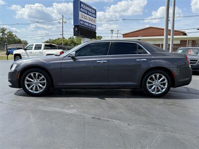 2016 Chrysler 300C   - Photo 4 - Cahokia, IL 62206