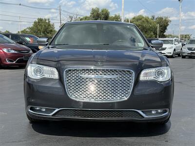 2016 Chrysler 300C   - Photo 2 - Cahokia, IL 62206