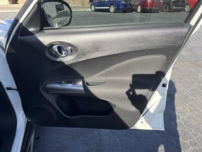 2013 Nissan Juke SV   - Photo 15 - Millstadt, IL 62260