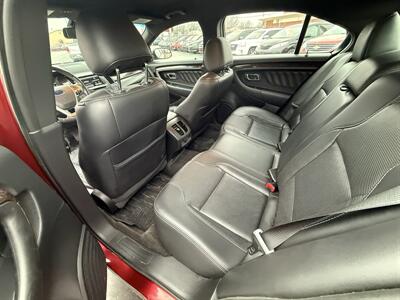 2015 Ford Taurus Limited   - Photo 10 - Cahokia, IL 62206