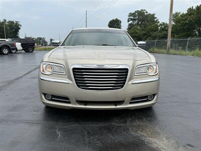 2012 Chrysler 300 Series Limited   - Photo 2 - Cahokia, IL 62206