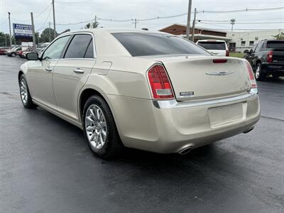2012 Chrysler 300 Series Limited   - Photo 5 - Cahokia, IL 62206