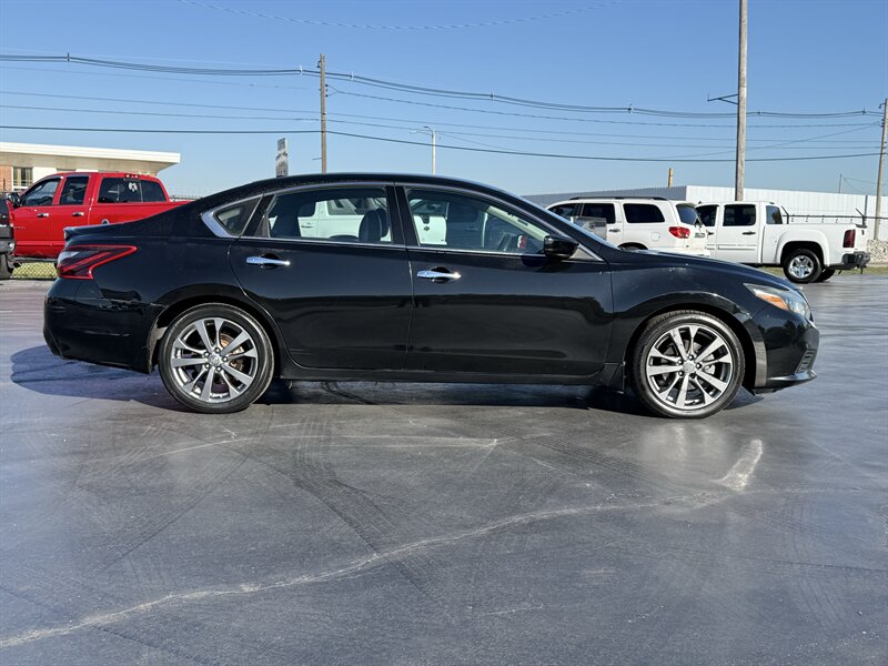 2018 Nissan Altima 2.5 S - Photo 5 - Cahokia, IL 62206