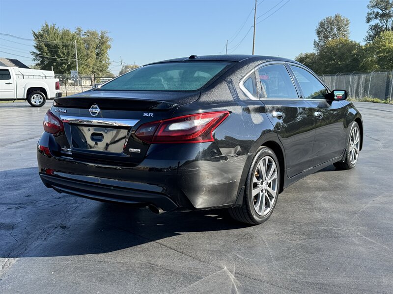 2018 Nissan Altima 2.5 S - Photo 6 - Cahokia, IL 62206
