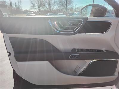 2017 Lincoln Continental Select   - Photo 5 - Cahokia, IL 62206