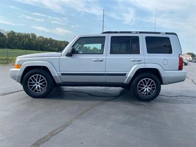 2007 Jeep Commander Sport Sport 4dr SUV   - Photo 5 - Cahokia, IL 62206