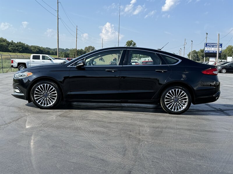 2017 Ford Fusion SE - Photo 3 - Cahokia, IL 62206
