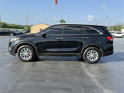 2017 Kia Sorento LX   - Photo 3 - Cahokia, IL 62206