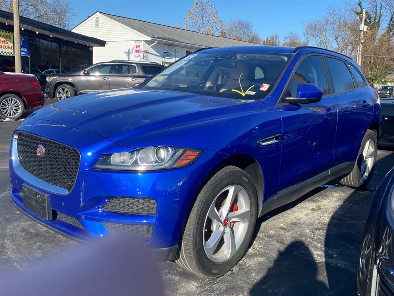 2018 Jaguar F-PACE 20d Premium - Photo 2 - Belleville, IL 62226