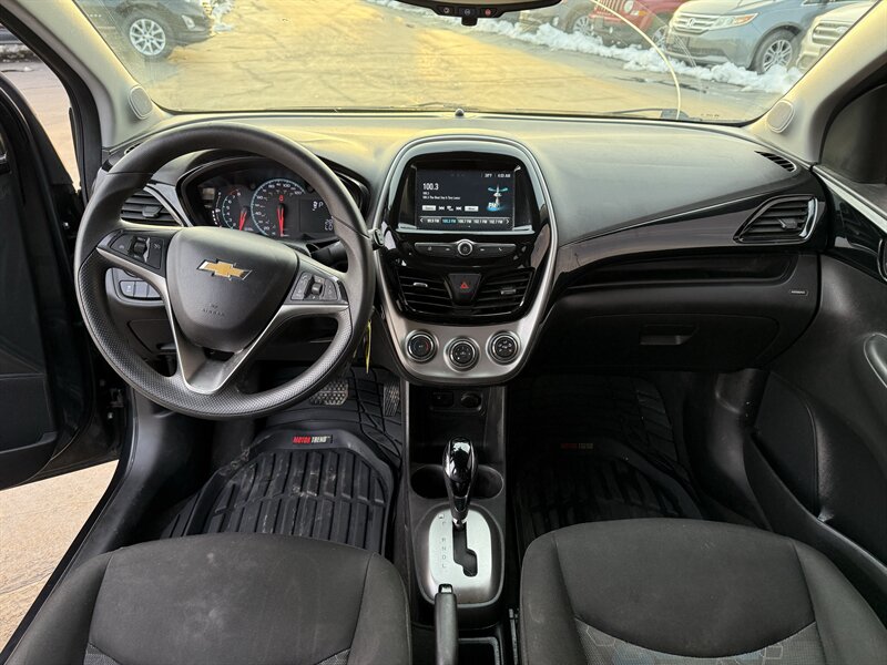 2016 Chevrolet Spark 1LT CVT - Photo 22 - Cahokia, IL 62206