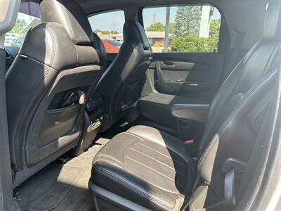 2012 GMC Acadia Denali   - Photo 11 - Fairview Heights, IL 62208