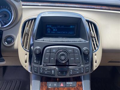 2012 Buick LaCrosse Premium 2   - Photo 13 - Cahokia, IL 62206