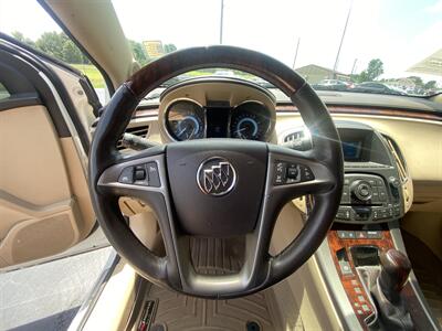 2012 Buick LaCrosse Premium 2   - Photo 12 - Cahokia, IL 62206