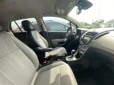 2018 Buick Encore Preferred   - Photo 5 - Belleville, IL 62226