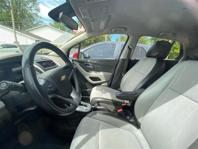 2018 Buick Encore Preferred   - Photo 4 - Belleville, IL 62226