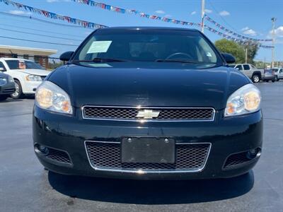 2009 Chevrolet Impala SS   - Photo 2 - Cahokia, IL 62206