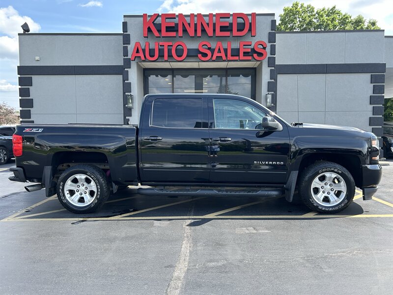 2016 Chevrolet Silverado 1500 LT   - Photo 1 - Fairview Heights, IL 62208