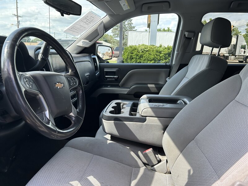 2016 Chevrolet Silverado 1500 LT - Photo 8 - Fairview Heights, IL 62208