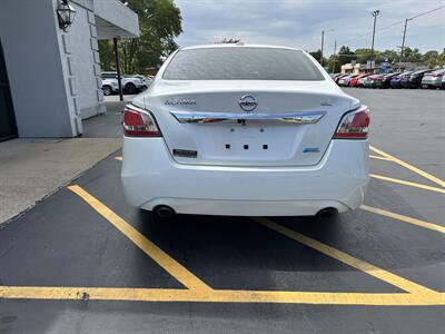 2014 Nissan Altima 2.5   - Photo 7 - Fairview Heights, IL 62208