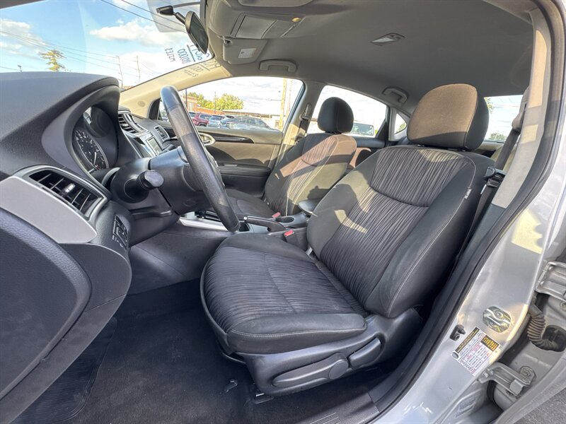2019 Nissan Sentra SL - Photo 16 - Millstadt, IL 62260