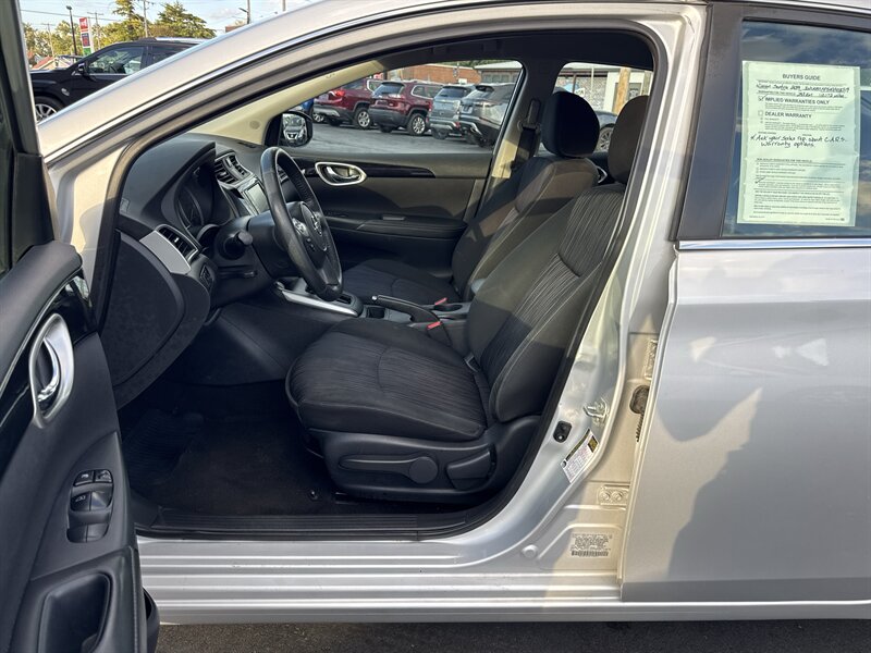 2019 Nissan Sentra SL - Photo 15 - Millstadt, IL 62260