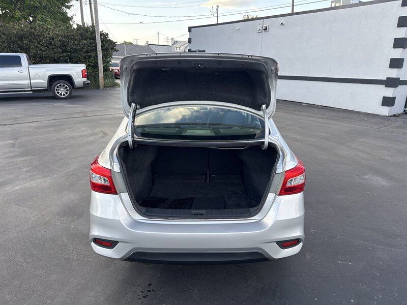 2019 Nissan Sentra SL - Photo 22 - Millstadt, IL 62260