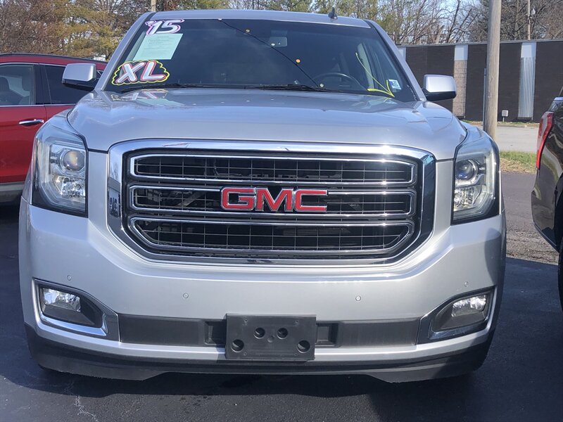 GMC Yukon XL's photo