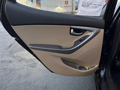 2016 Hyundai ELANTRA Limited - Photo 19 - Millstadt, IL 62260