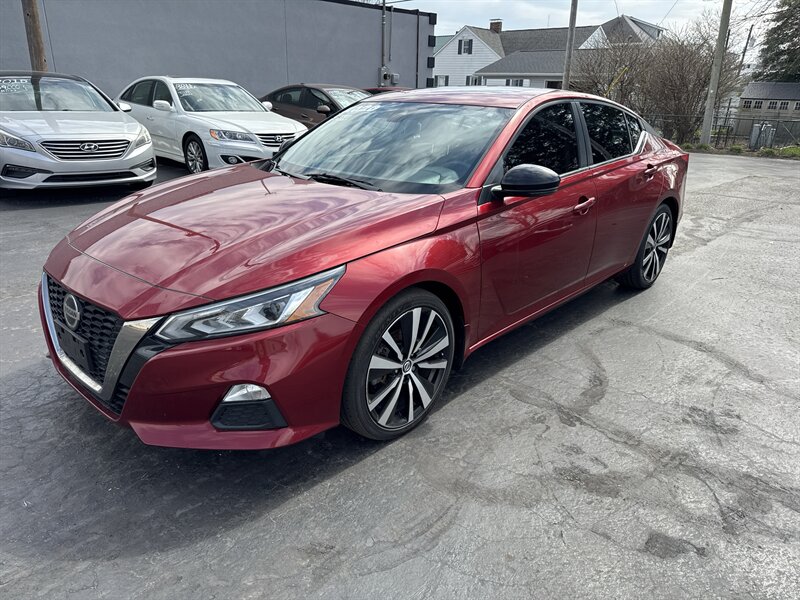 2020 Nissan Altima 2.5 SR   - Photo 1 - Millstadt, IL 62260