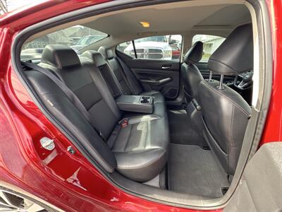 2020 Nissan Altima 2.5 SR   - Photo 19 - Millstadt, IL 62260