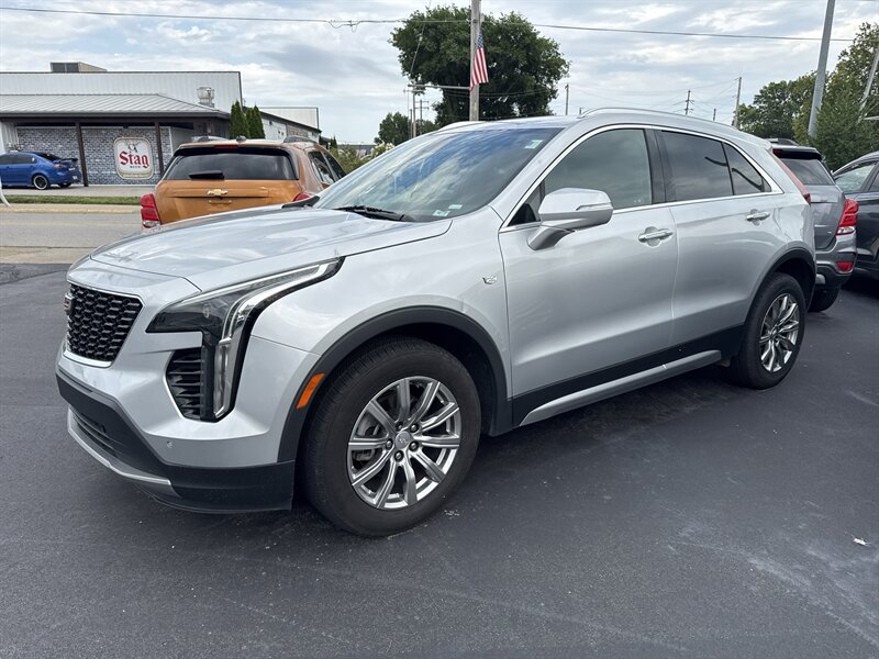 2021 Cadillac XT4 Premium Luxury   - Photo 1 - Millstadt, IL 62260