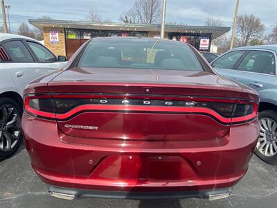 2019 Dodge Charger SXT   - Photo 7 - Belleville, IL 62226