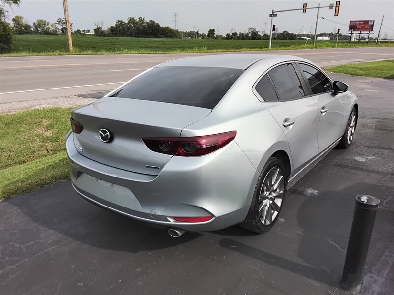 2019 Mazda Mazda3 Sedan Select - Photo 3 - Cahokia, IL 62206