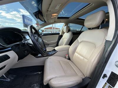 2014 Kia Cadenza Premium   - Photo 9 - Cahokia, IL 62206