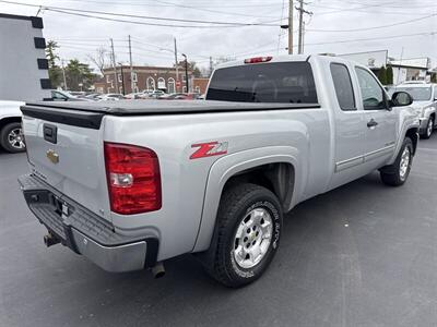 2011 Chevrolet Silverado 1500 LT - Photo 3 - Millstadt, IL 62260
