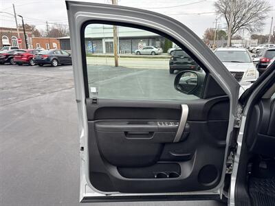 2011 Chevrolet Silverado 1500 LT   - Photo 20 - Millstadt, IL 62260