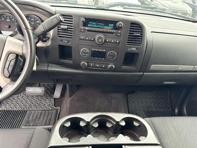 2011 Chevrolet Silverado 1500 LT - Photo 14 - Millstadt, IL 62260