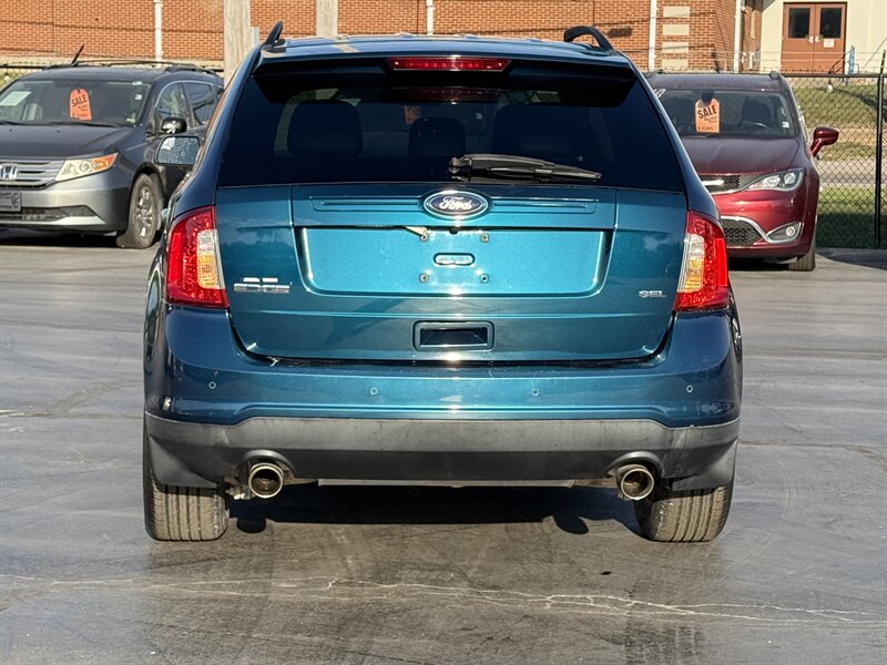 2011 Ford Edge SEL - Photo 8 - Cahokia, IL 62206