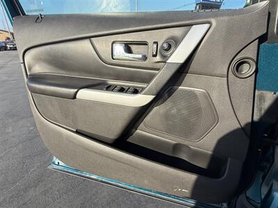 2011 Ford Edge SEL - Photo 15 - Cahokia, IL 62206