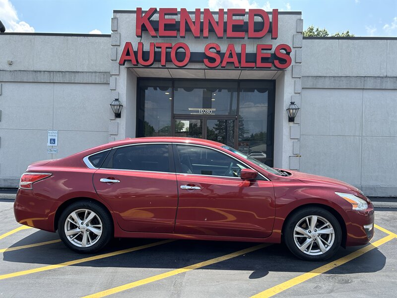 2014 Nissan Altima 2.5 - Photo 1 - Fairview Heights, IL 62208
